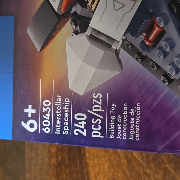 HOST PICK. NIB. Lego City Space Intetstellar Space Ship 240pcs - Picture 2 of 3